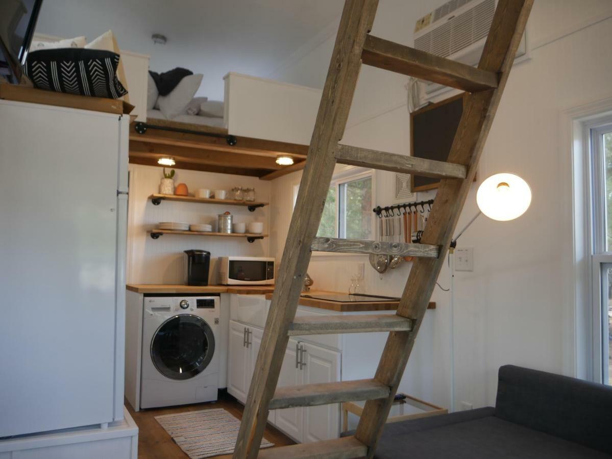 Hygge Tiny Home Hue-Gah Leeds Exterior photo